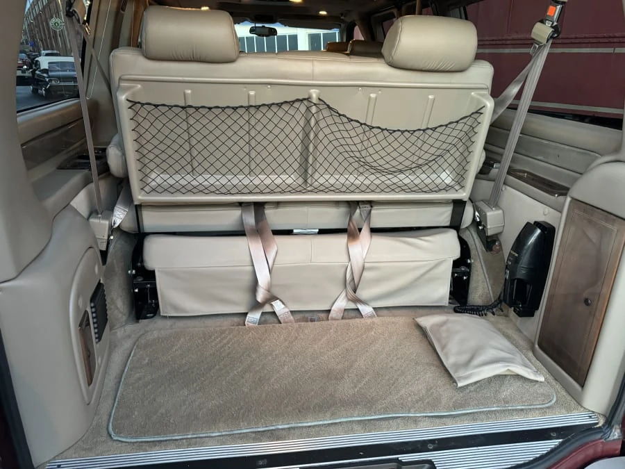 2003 Chevrolet Express - Image 11 of 14