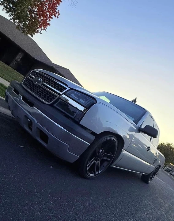 2003 Chevrolet Silverado 1st Gen - Image 4 of 9