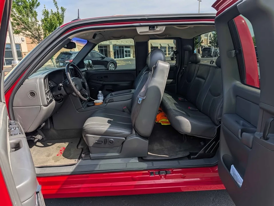 2003 Chevrolet Silverado 1st Gen - Image 8 of 9