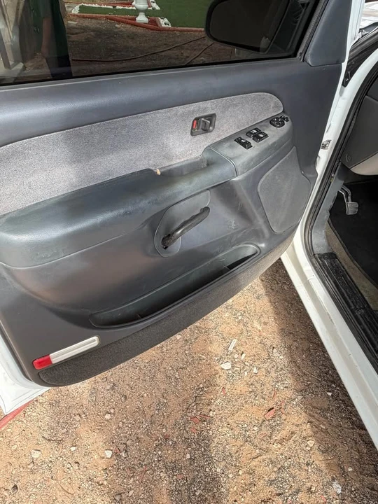 2003 Chevrolet Silverado 1st Gen - Image 11 of 12