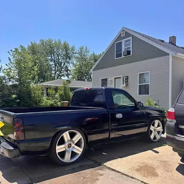 2003 Chevrolet 1500 Regular Cab Short Bed
