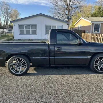 2003 Chevrolet 1500 Regular Cab Short Bed