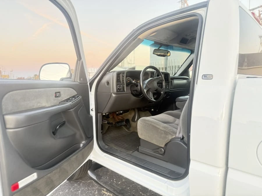 2003 Chevrolet Silverado 1st Gen - Image 9 of 12