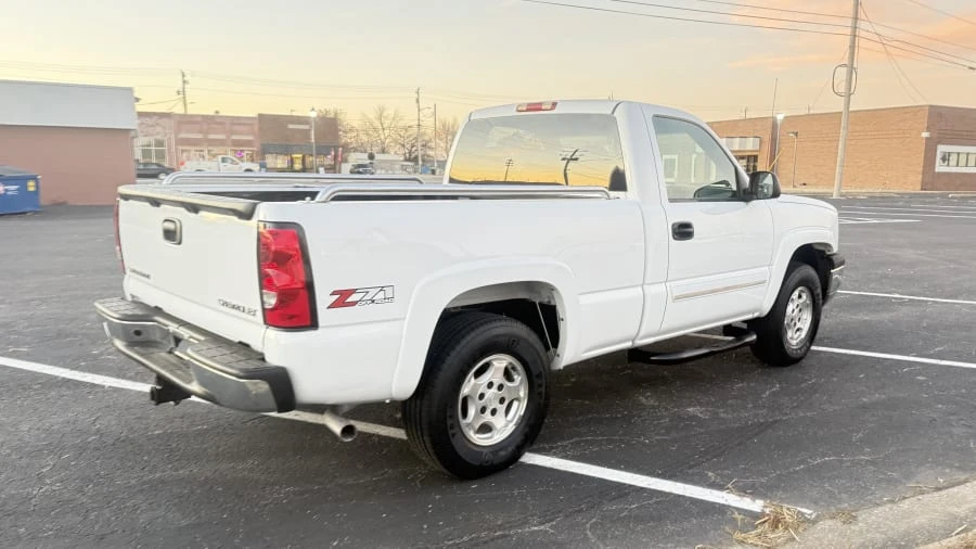 2003 Chevrolet Silverado 1st Gen - Image 3 of 12