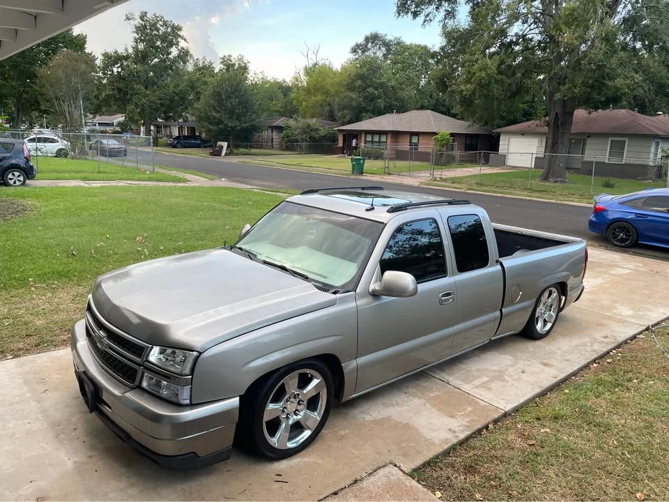 2003 Chevrolet Silverado 1st Gen - Image 2 of 2