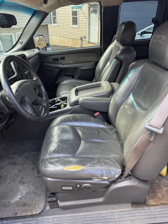 2003 Chevrolet Silverado 1st Gen - Image 6 of 9