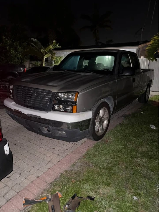 2003 Chevrolet Silverado 1st Gen - Image 2 of 8