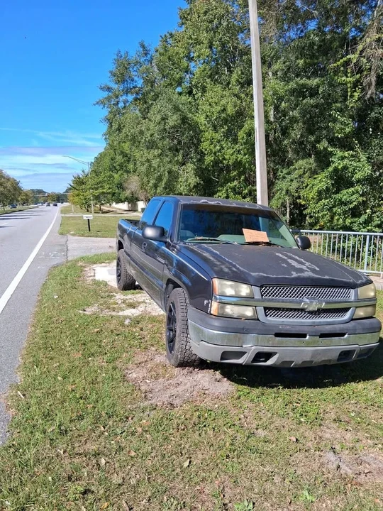 2003 Chevrolet Silverado 1st Gen - Image 2 of 3