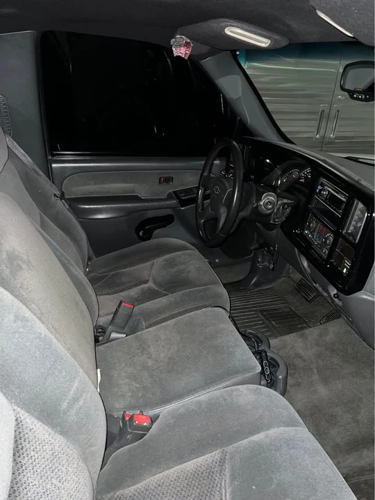 2003 Chevrolet Silverado 1st Gen - Image 5 of 13