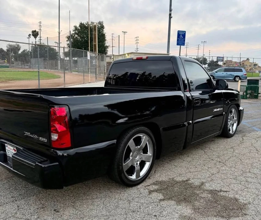2003 Chevrolet Silverado 1st Gen - Image 2 of 7