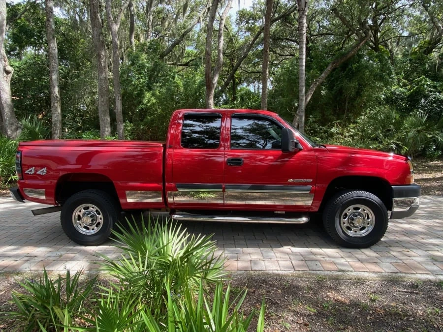 2003 Chevrolet Silverado 1st Gen - Image 2 of 11