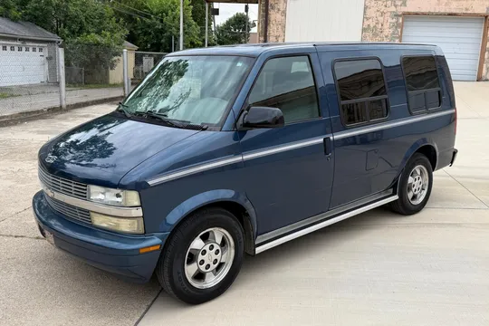 2003 Chevrolet Astro Archer Coach Conversion