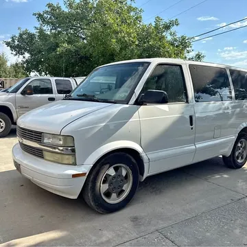 2003 Chevrolet Astro LT Minivan 3D