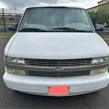 2003 Chevrolet Astro Passenger LS Minivan 3D