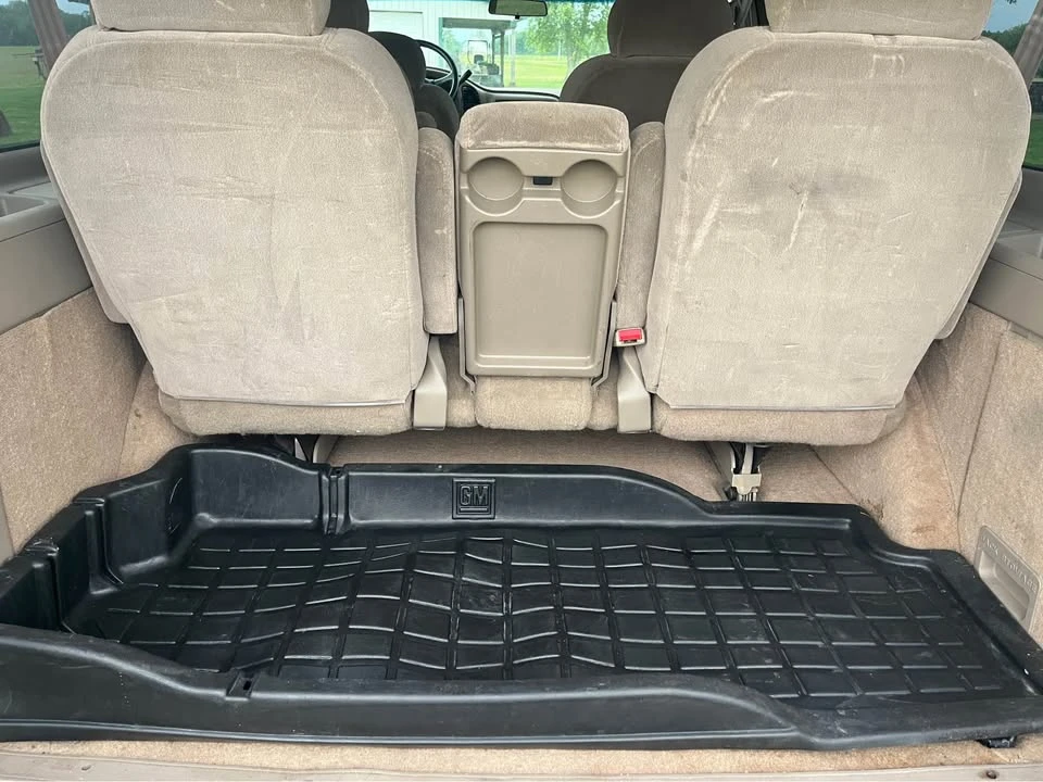 2003 Chevrolet Astro - Image 7 of 20