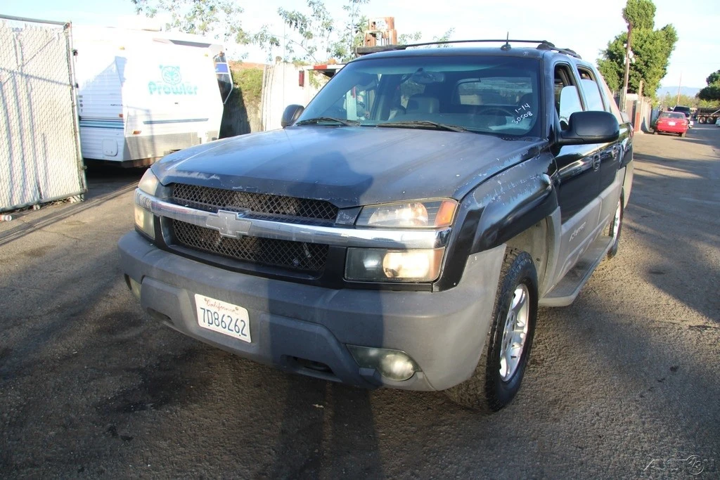 2003 Chevrolet Avalanche - Image 7 of 21