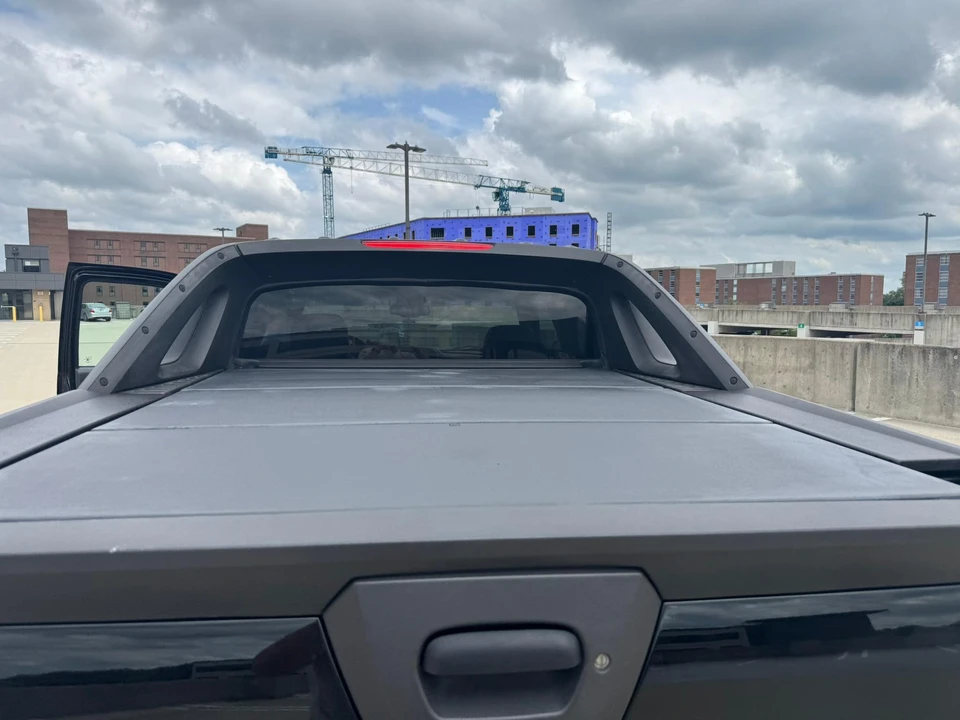 2003 Chevrolet Avalanche - Image 18 of 31