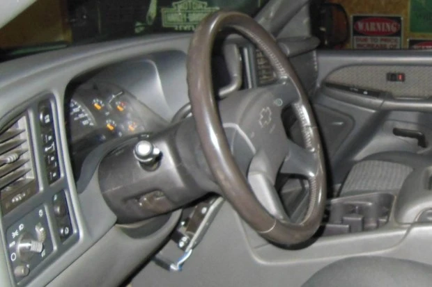 2003 Chevrolet Avalanche - Image 5 of 7