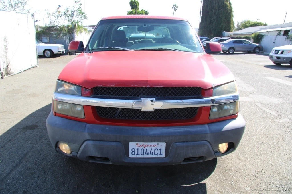 2003 Chevrolet Avalanche - Image 11 of 21