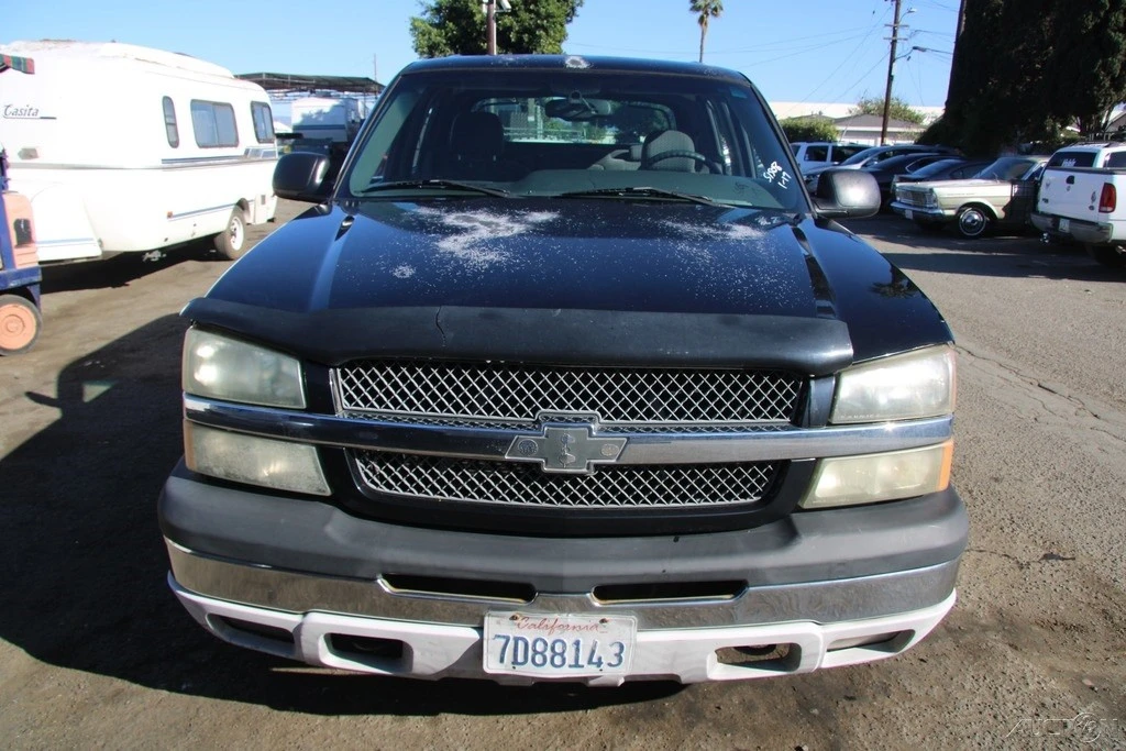 2003 Chevrolet Avalanche - Image 9 of 21