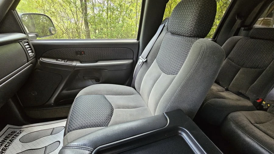 2003 Chevrolet Avalanche - Image 20 of 25