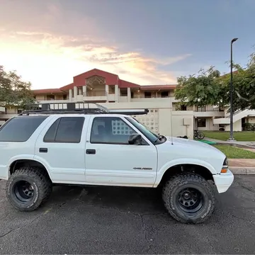 2003 Chevrolet Blazer L Sport Utility 4D