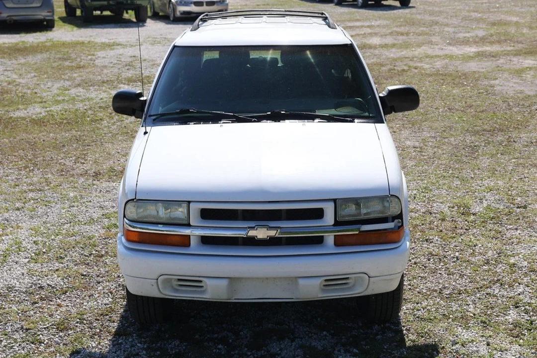 2003 Chevrolet S-10 Blazer 2nd Gen - Image 19 of 21