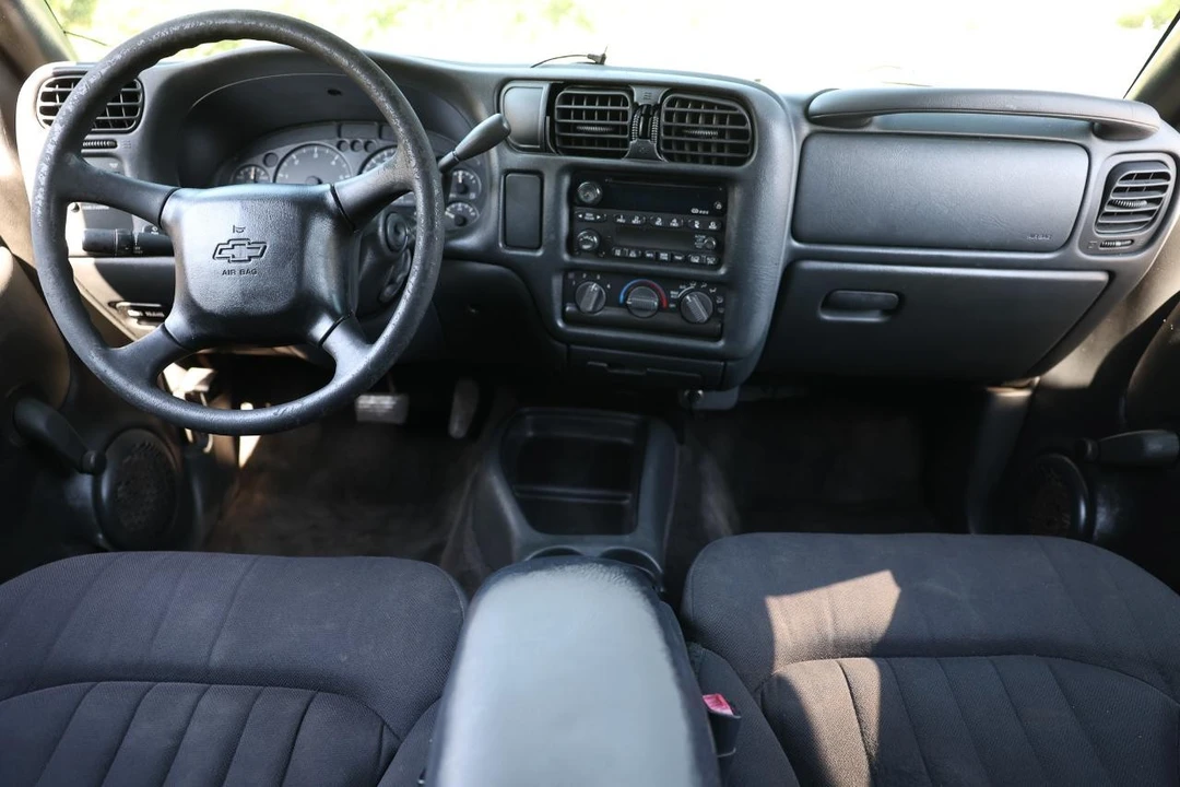 2003 Chevrolet S-10 Blazer 2nd Gen - Image 21 of 21