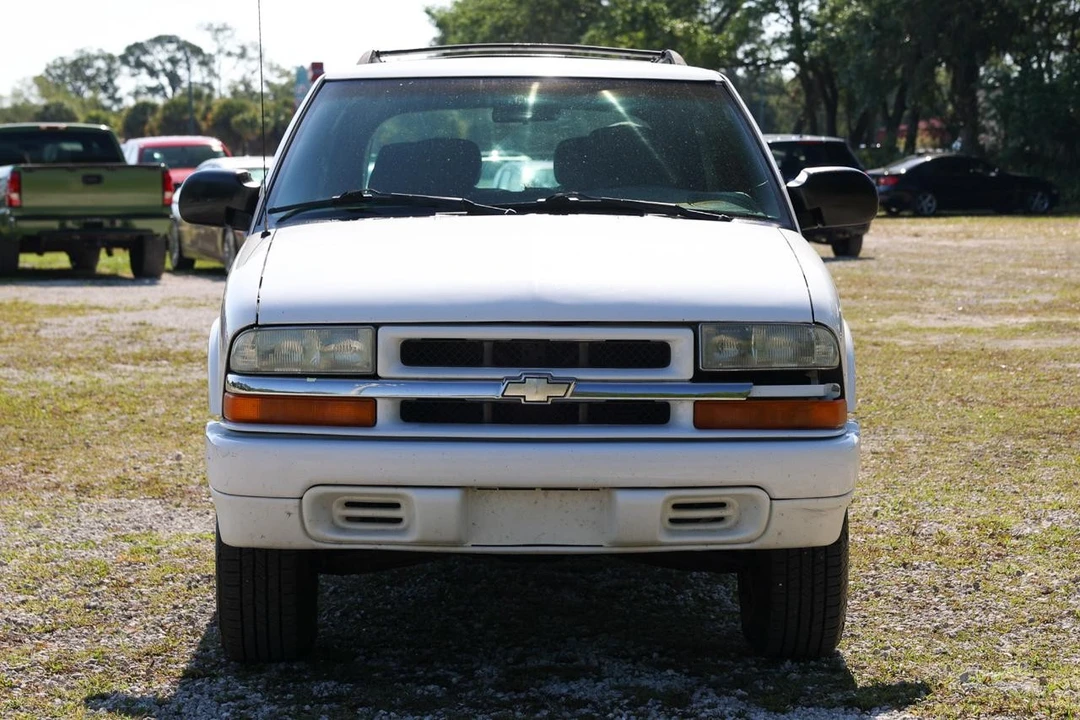 2003 Chevrolet S-10 Blazer 2nd Gen - Image 17 of 21