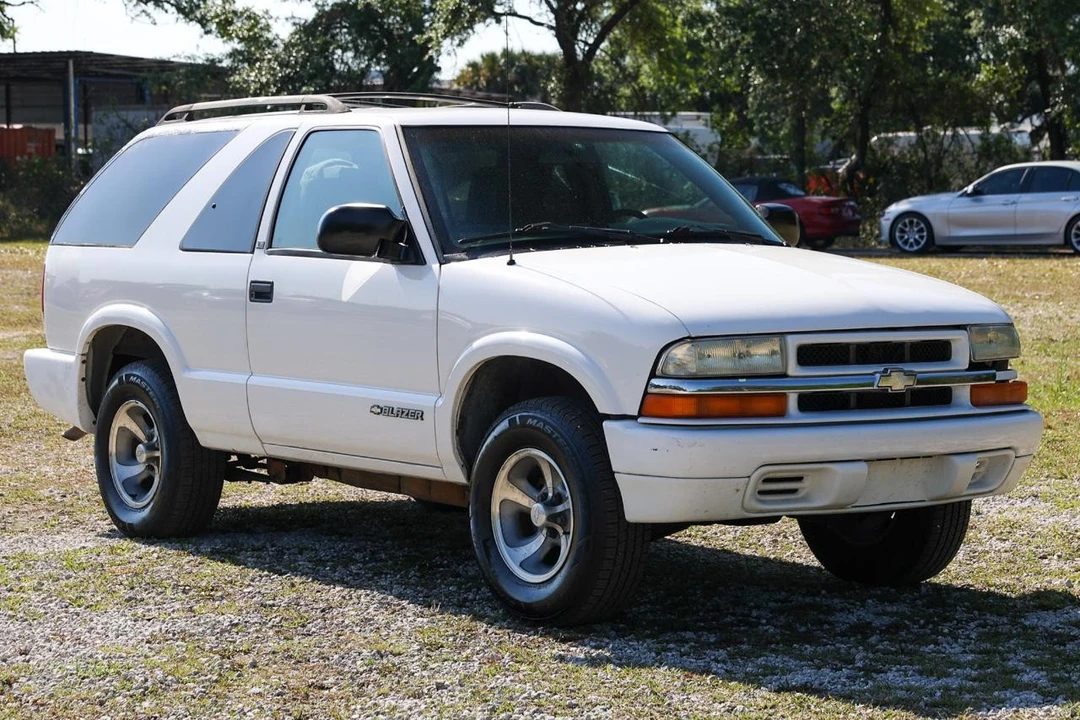 2003 Chevrolet S-10 Blazer 2nd Gen - Image 15 of 21