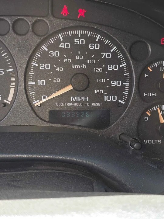 2003 Chevrolet S-10 Blazer 2nd Gen - Image 7 of 9