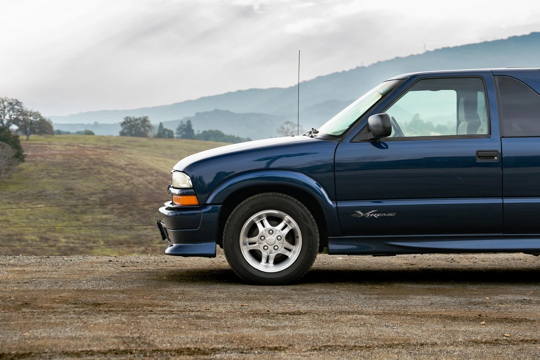 2003 Chevrolet S-10 Blazer 2nd Gen - Image 16 of 31