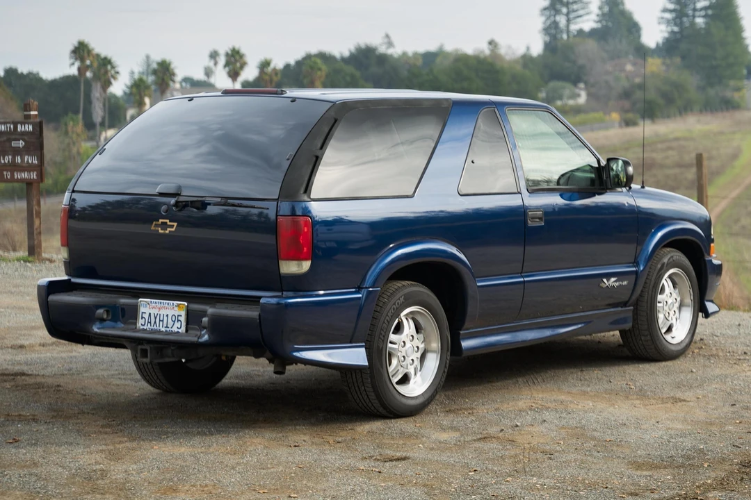 2003 Chevrolet S-10 Blazer 2nd Gen - Image 11 of 31