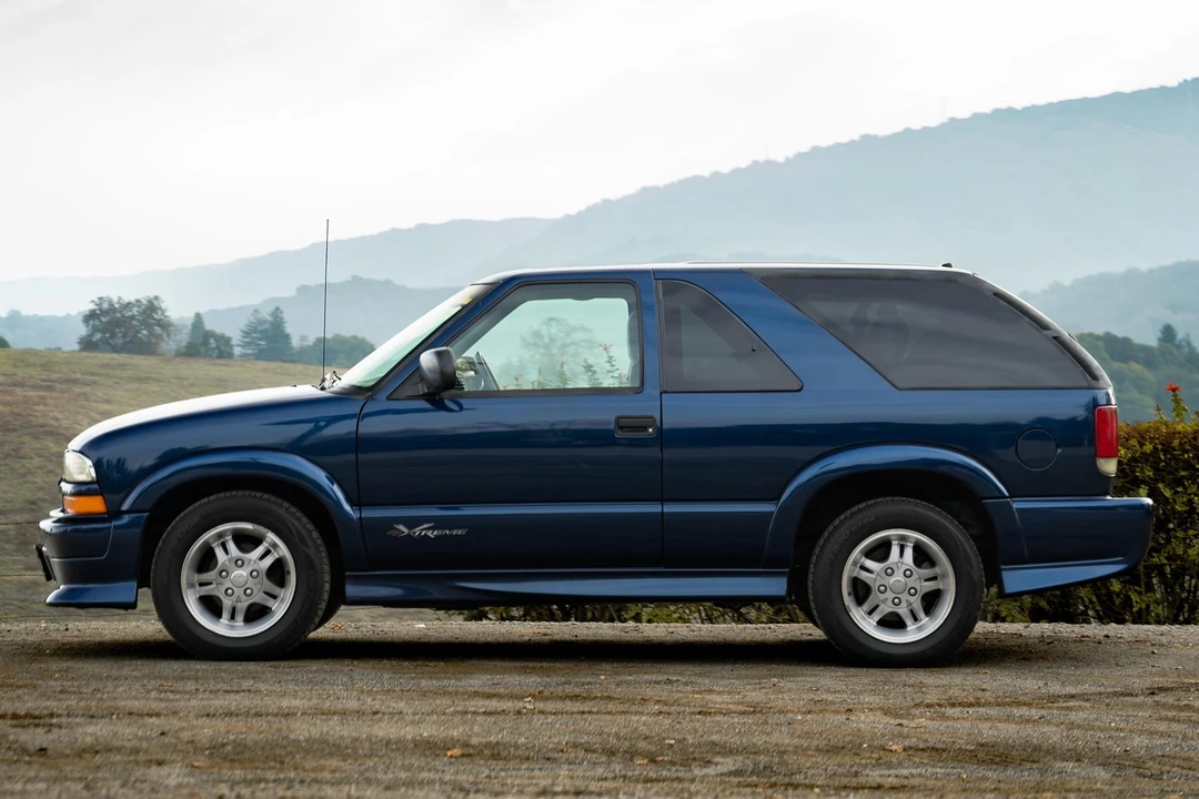 2003 Chevrolet S-10 Blazer 2nd Gen - Image 3 of 31