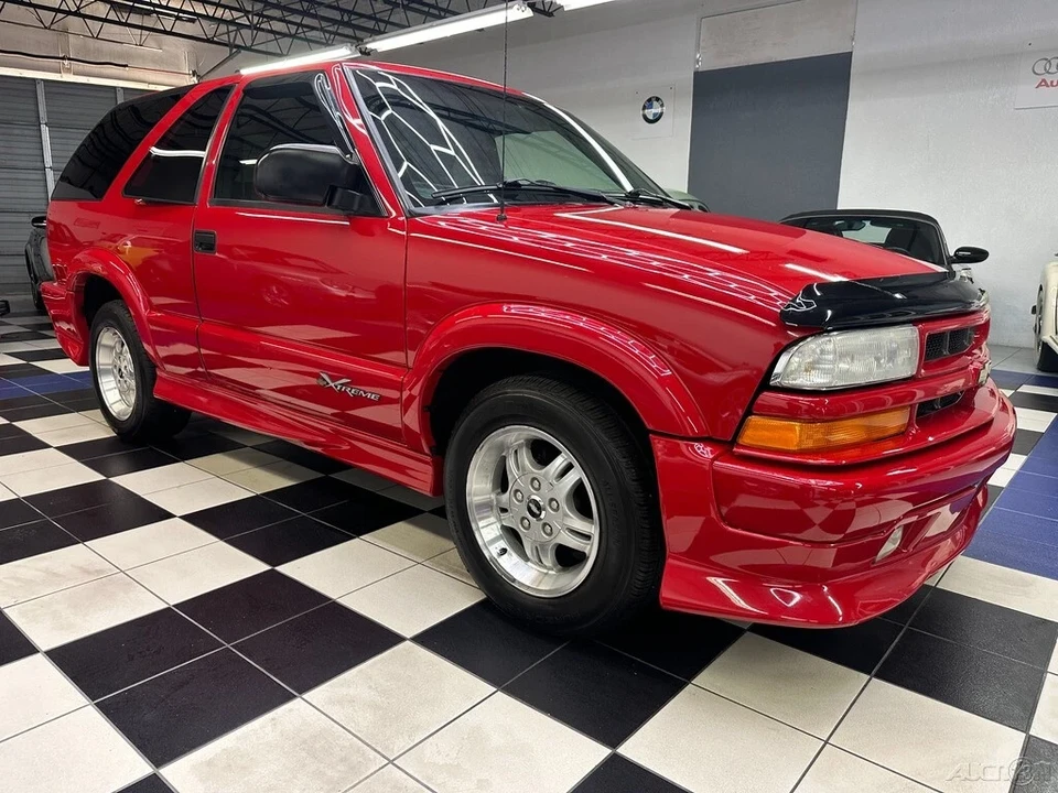 2003 Chevrolet S-10 Blazer 2nd Gen - Image 2 of 21