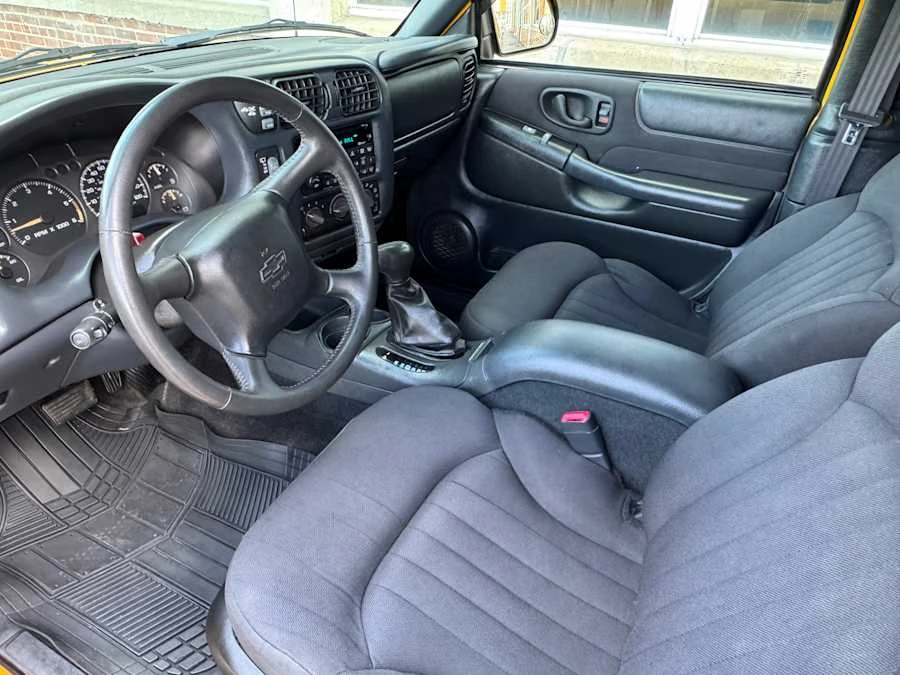 2003 Chevrolet Blazer - Image 5 of 11