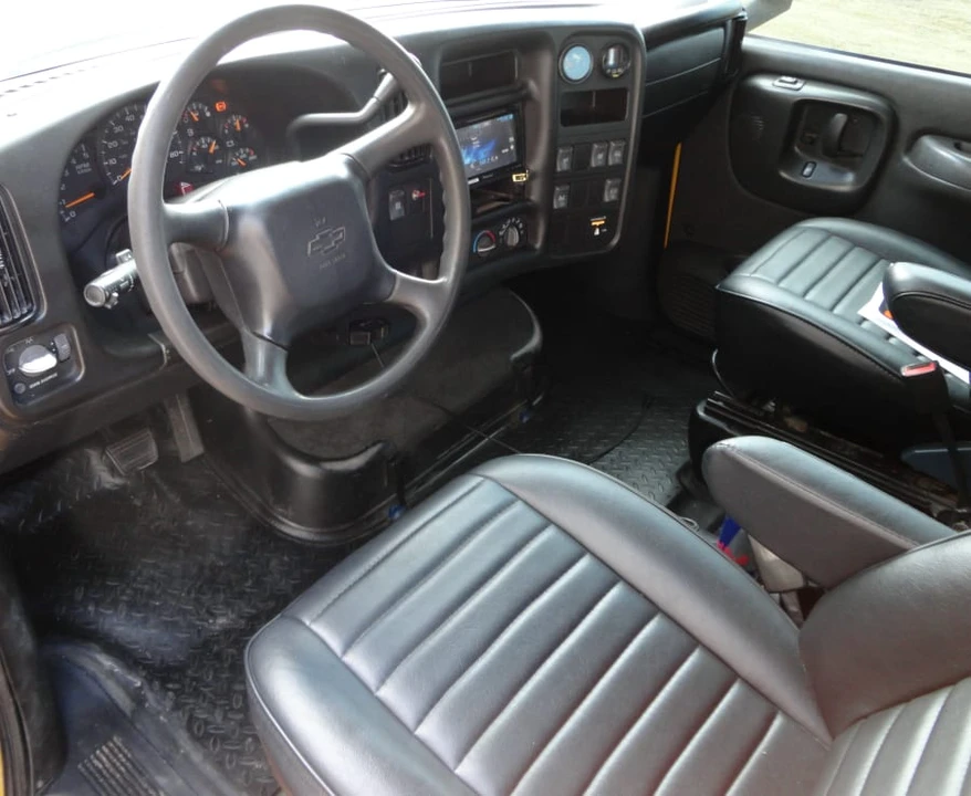 2003 Chevrolet Kodiak - Image 5 of 7