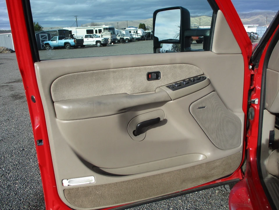 2003 Chevrolet C/K 4th Gen - Image 5 of 21
