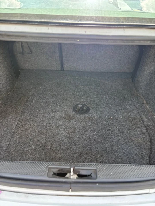 2003 Chevrolet Cavalier - Image 7 of 7