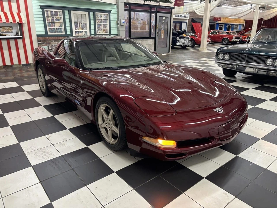 2003 Chevrolet Corvette C5 - Image 2 of 26
