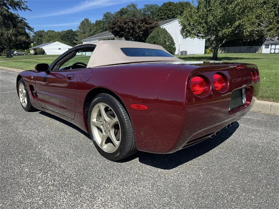 2003 Chevrolet Corvette C5 - Image 2 of 29