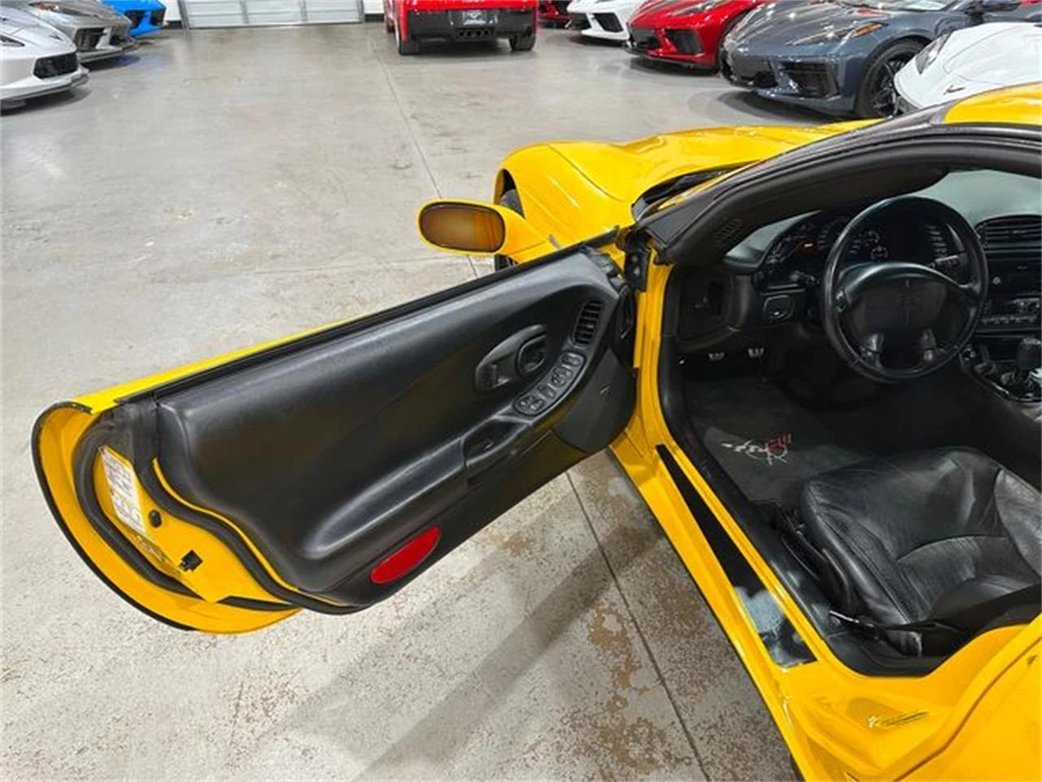 2003 Chevrolet Corvette C5 - Image 17 of 30
