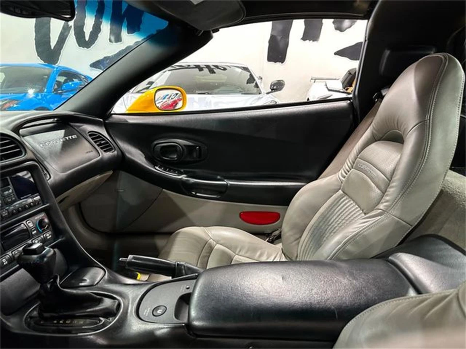 2003 Chevrolet Corvette C5 - Image 12 of 30