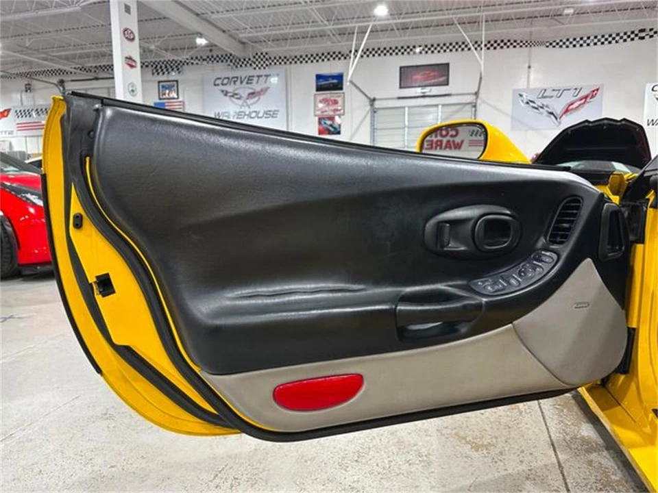 2003 Chevrolet Corvette C5 - Image 15 of 30