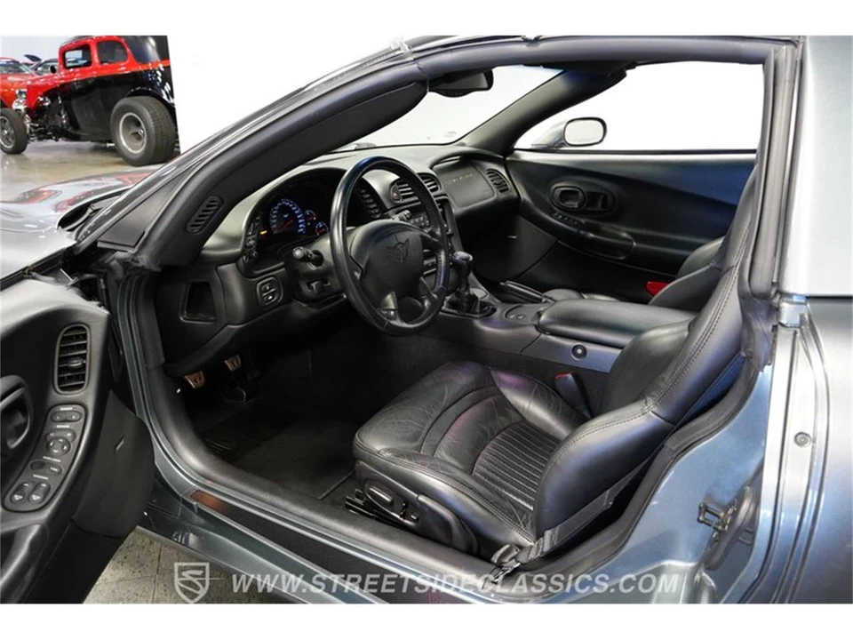 2003 Chevrolet Corvette C5 - Image 2 of 31