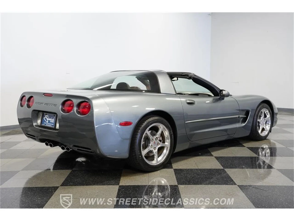 2003 Chevrolet Corvette C5 - Image 11 of 31