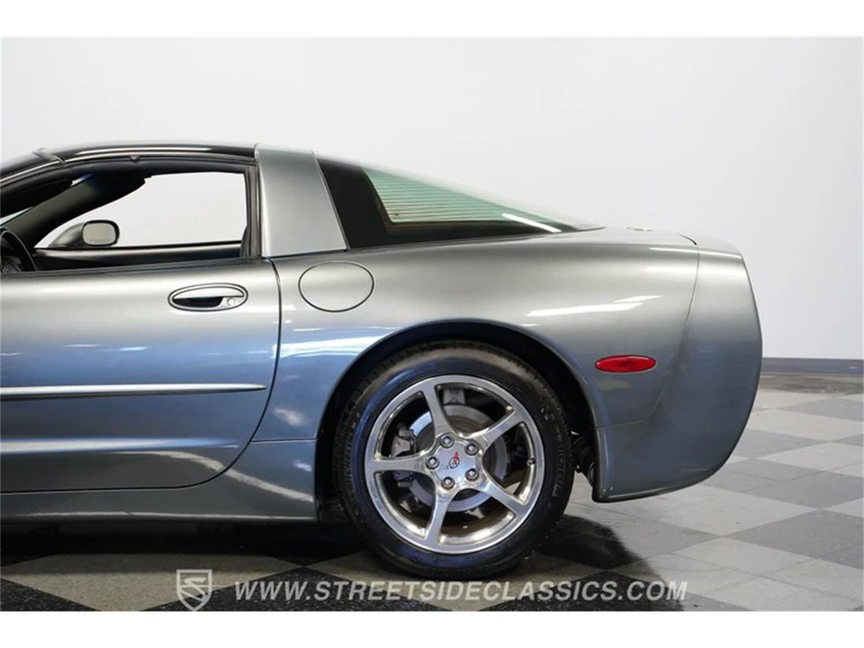 2003 Chevrolet Corvette C5 - Image 23 of 31