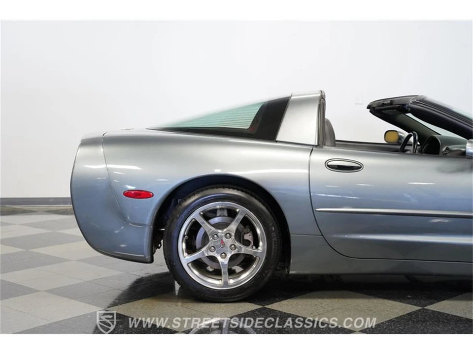 2003 Chevrolet Corvette C5 - Image 28 of 31