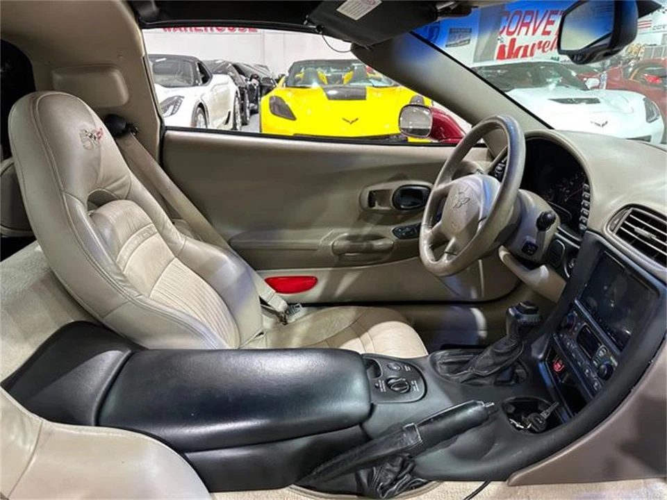 2003 Chevrolet Corvette C5 - Image 16 of 30