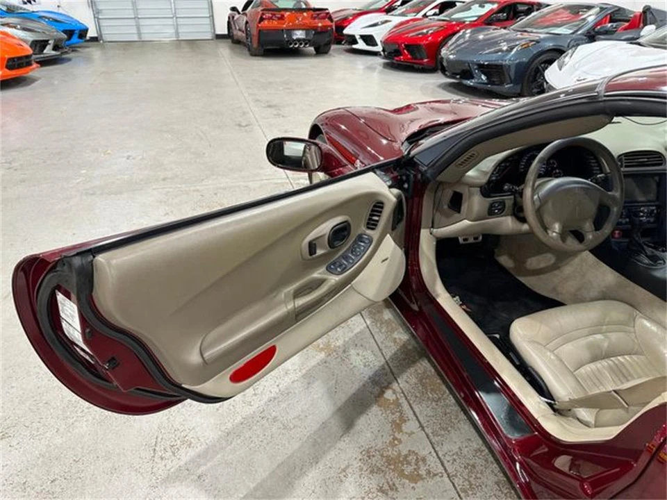 2003 Chevrolet Corvette C5 - Image 17 of 30